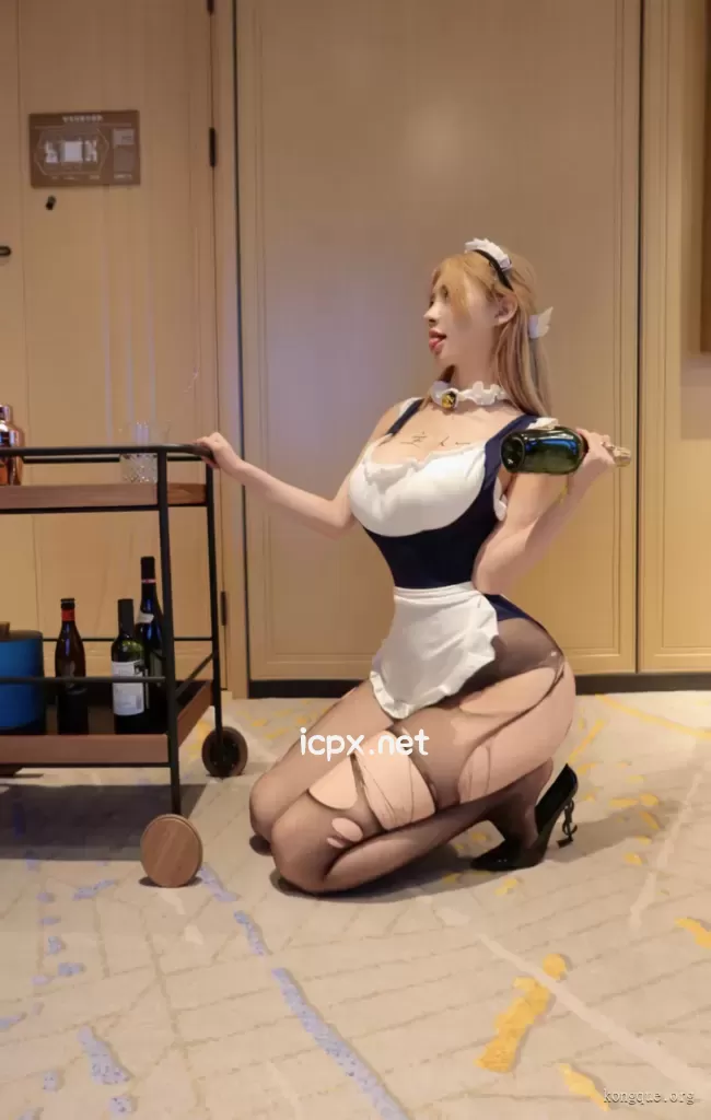 脸红Dearie 微密圈写真
