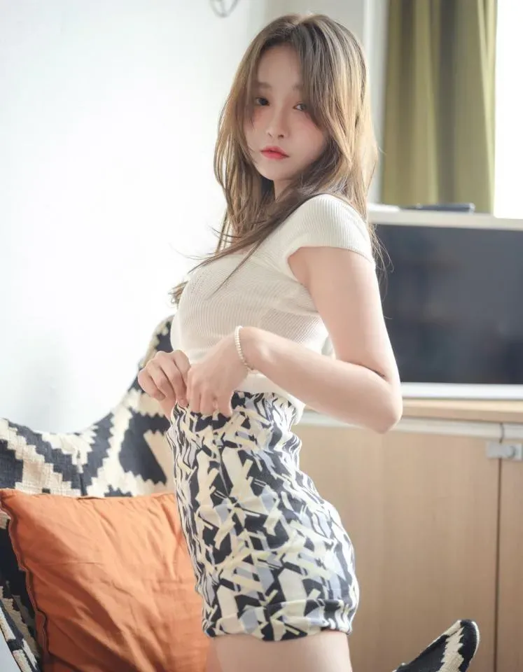 韩国妹子@Leesnoww(이설) 写真合集资源[48套] [持续更新]