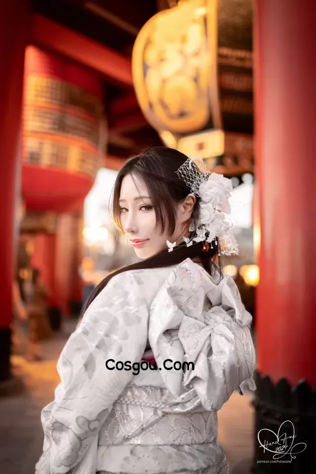 雨波_HaneAme新春COS特辑：寺庙探秘银白色和服下的魅力