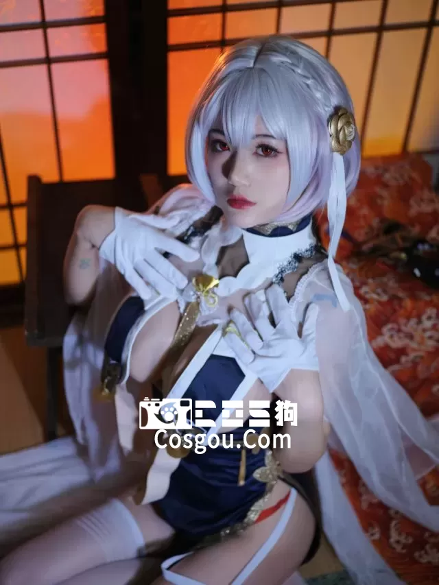 可爱与御姐范儿并存:探索coser“一米八的大梨子”的魅力