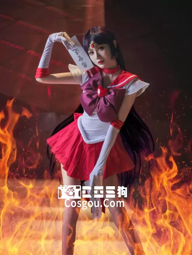 可爱与御姐范儿并存:探索coser“一米八的大梨子”的魅力